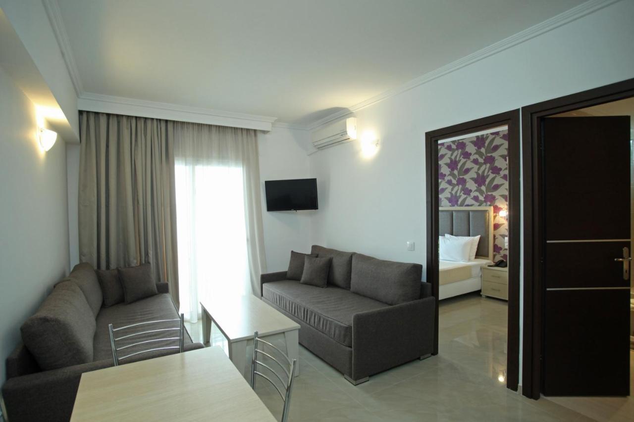 Naias Aparthotel Chaniotis Exterior foto