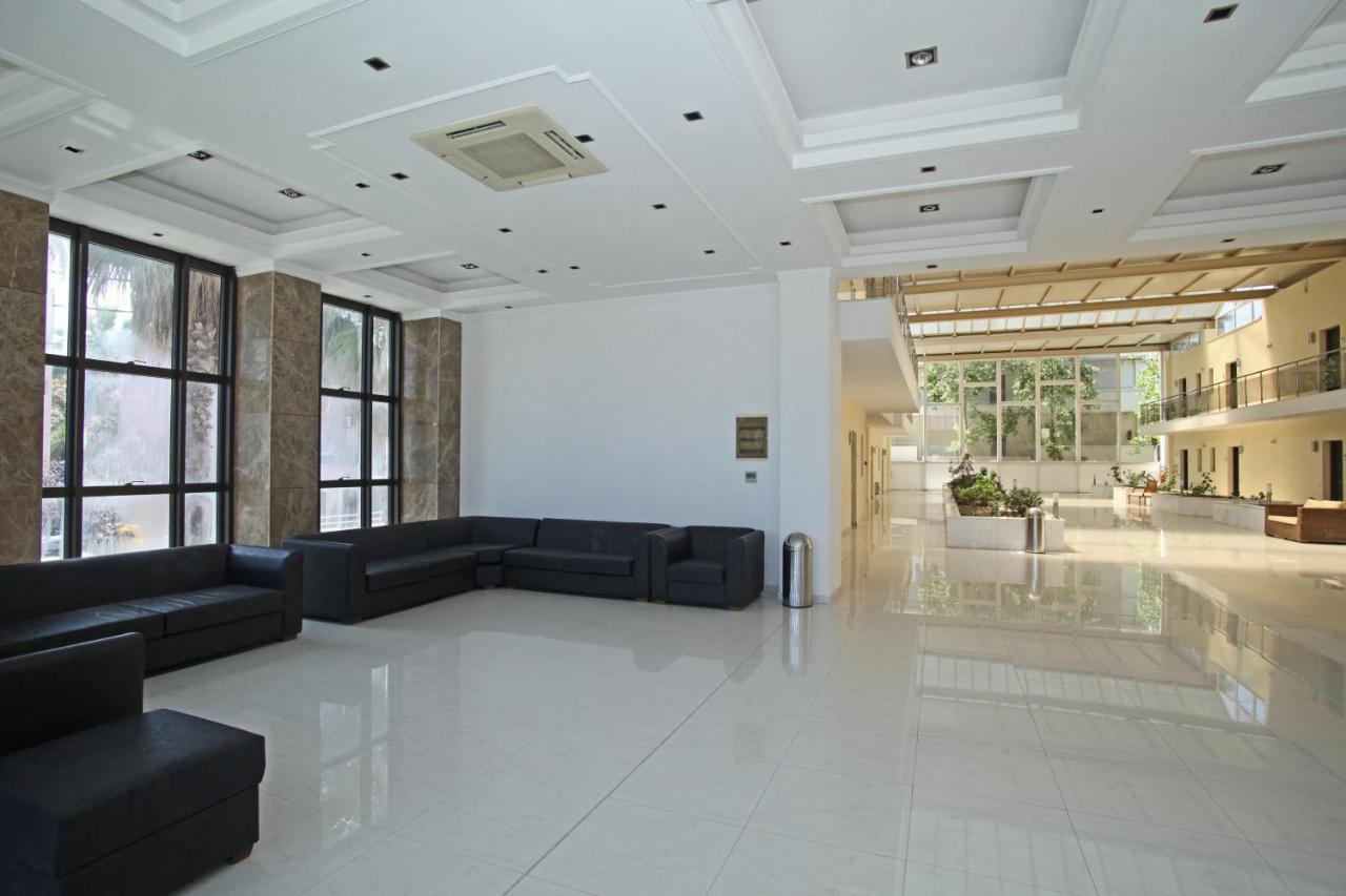 Naias Aparthotel Chaniotis Exterior foto